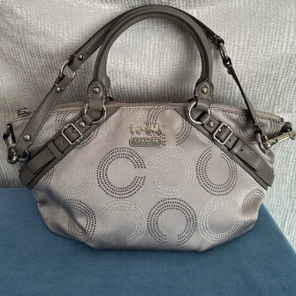 Vintage Coach, Silver Madison Dotted Op Art , satchel, purse - Picture 1 of 12